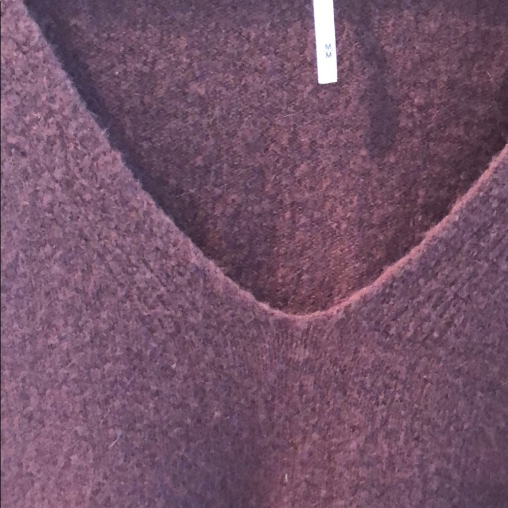 Sweater - Picture 5 of 6